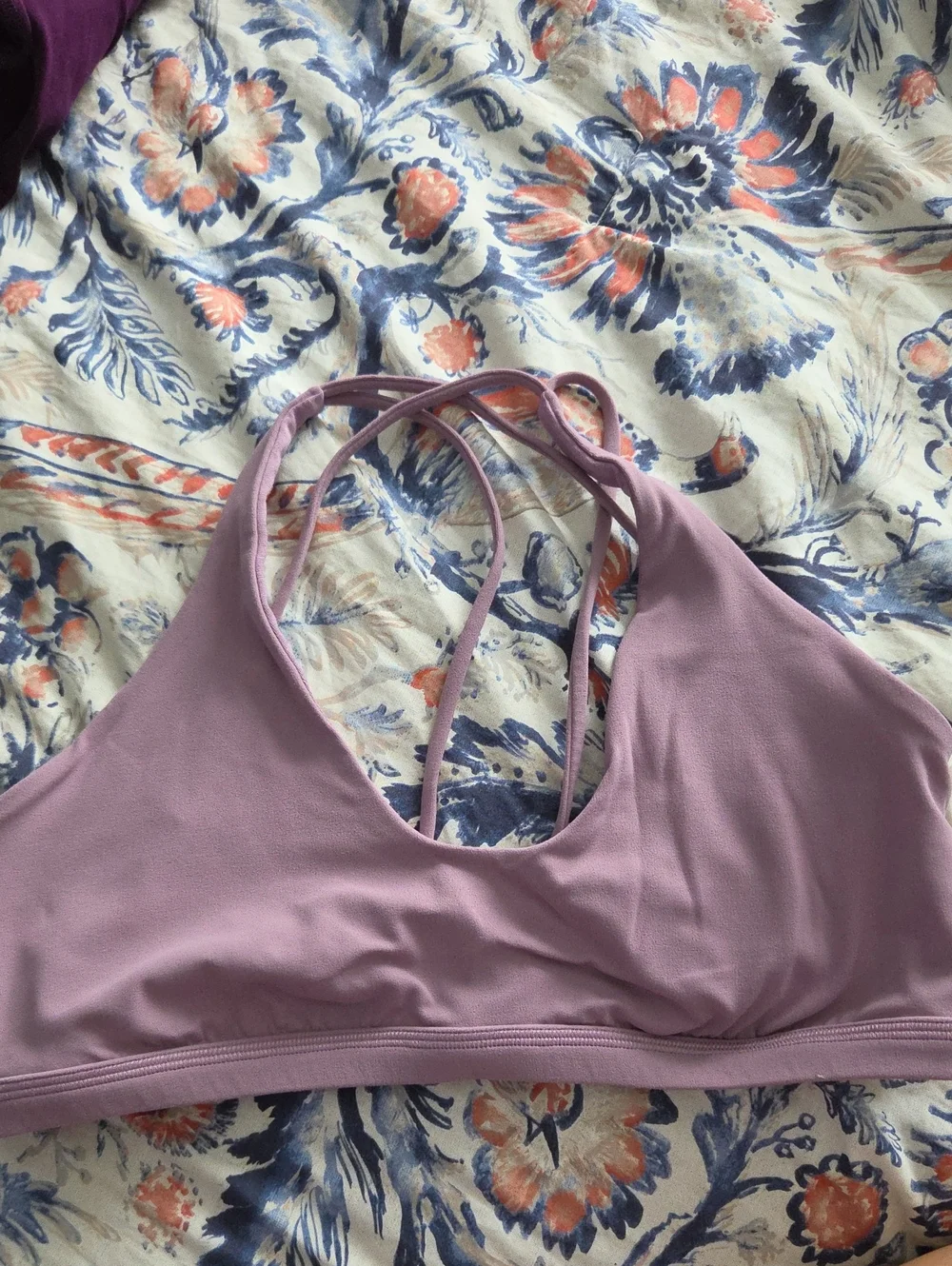 Lululemon Nulu Strappy Scoop Neck Bra 12